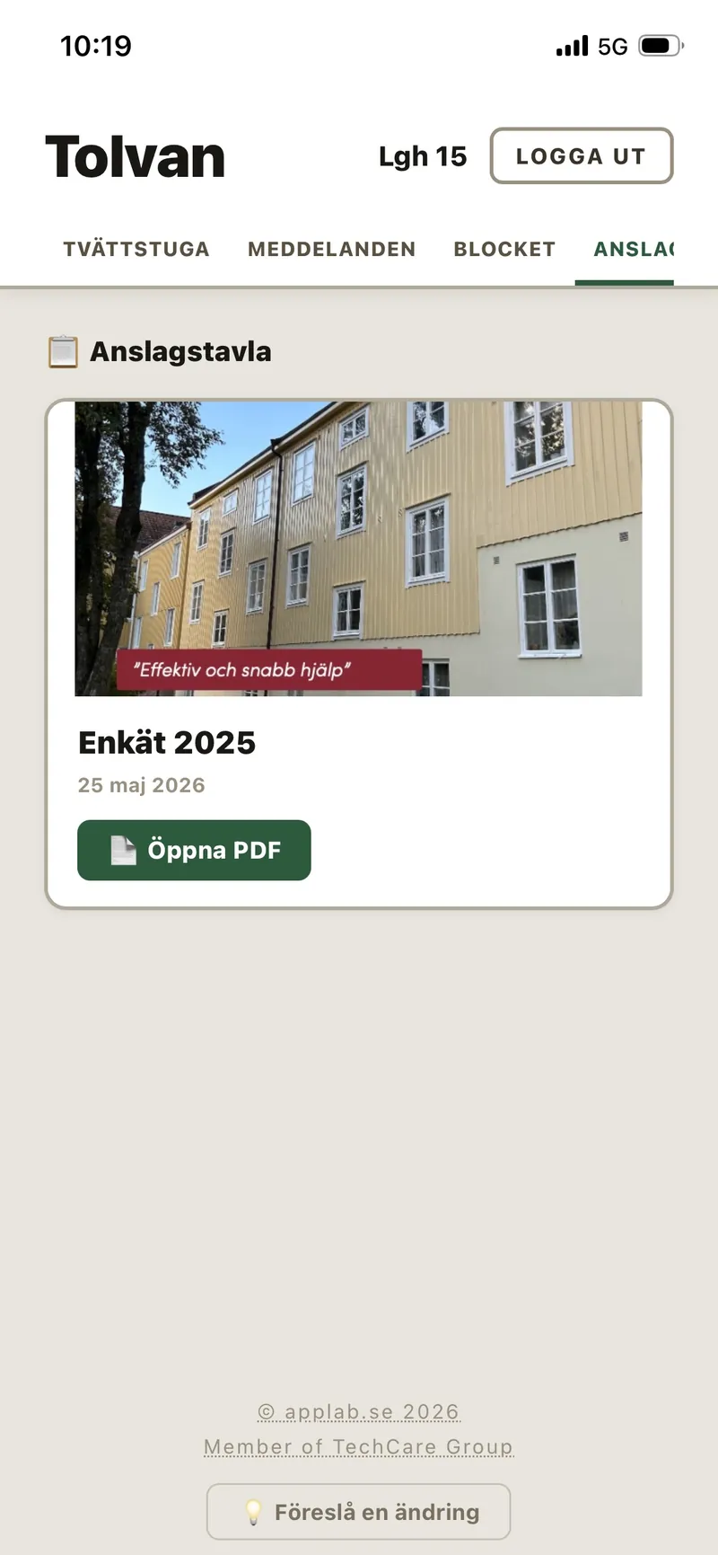 Tolvan anslagstavla med PDF-dokument från förvaltaren
